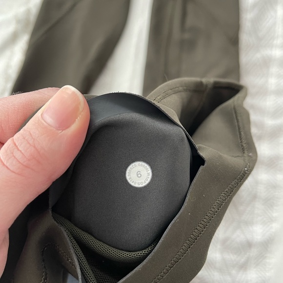 Lululemon In Movement 25” - Picture 3 of 3